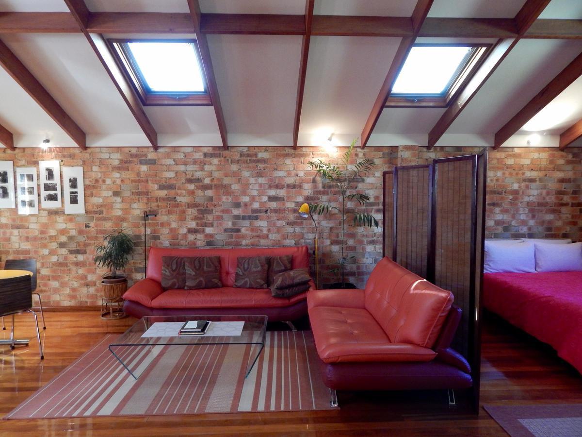 Bet's Studio Bed & Breakfast 4*